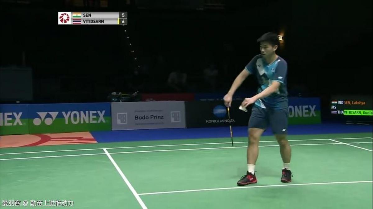 在拳击比赛 在拳击比赛