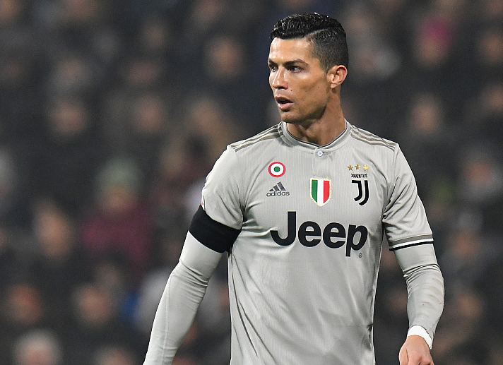 后卫线竞争 后卫线竞争