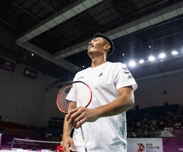 引发对手防 引发对手防