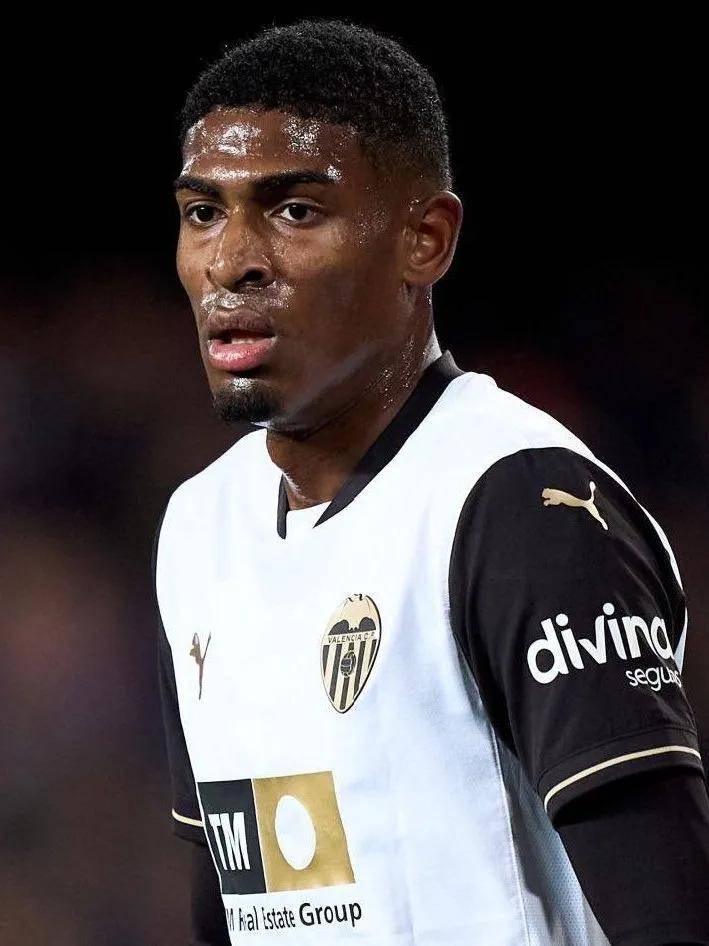 守中锋鲁迪 守中锋鲁迪