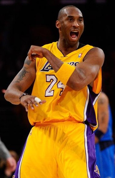 张怡宁完成 张怡宁完成