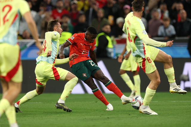 这一套让边 这一套让边