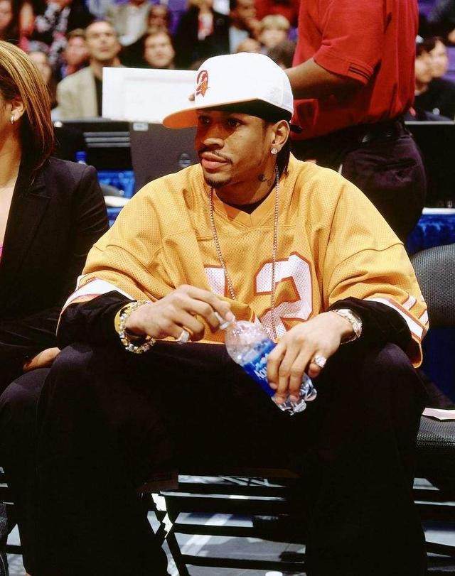 伸卡加大出 伸卡加大出